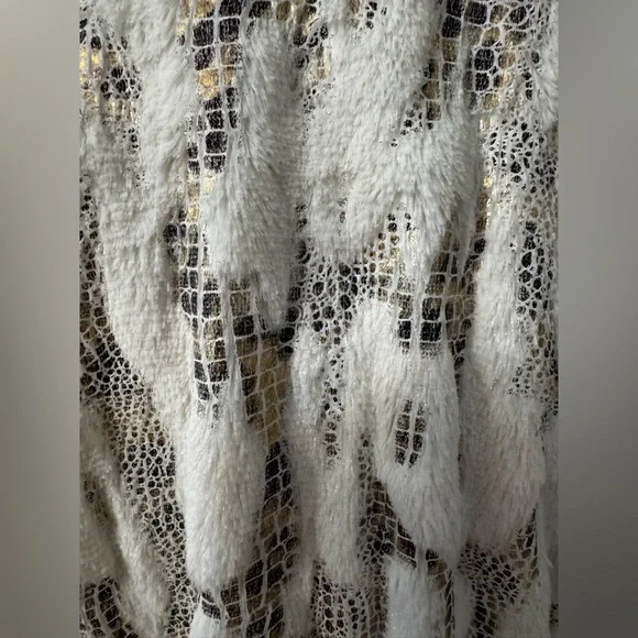 Donna Salyers Fabulous Furs Girls NWOT Size XL